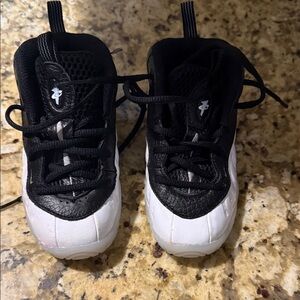 Nike Kids Black and White Sneakers